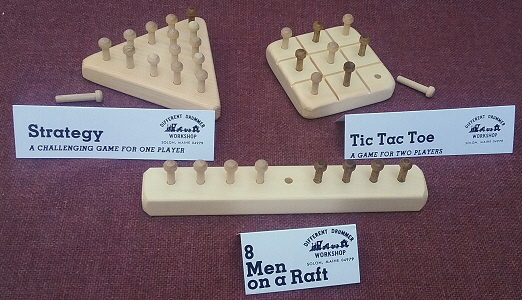 Wood-Peg Games-Hand Held-Travel-Lot of 2 Board Games - Solitaire  Tic-Tac-Toe